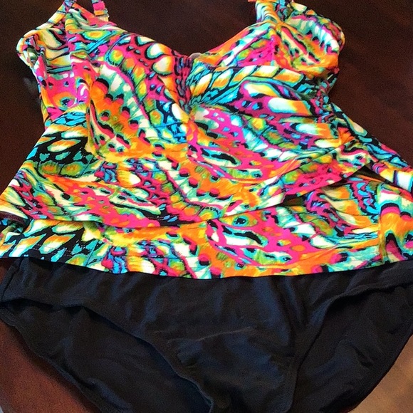 Bikini Bay tankini top - Picture 8 of 9